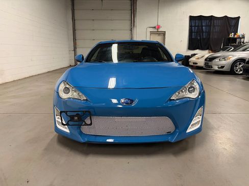 Used 2013 Scion FR-S RWD image 3