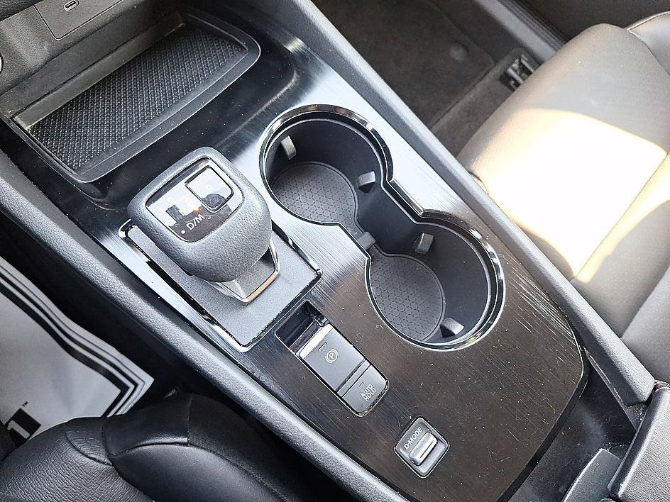 Certified 2022 Nissan Rogue SV w/ SV Premium Package FWD image 18