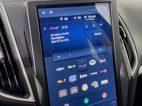 Used 2024 Ford Edge SEL image 21