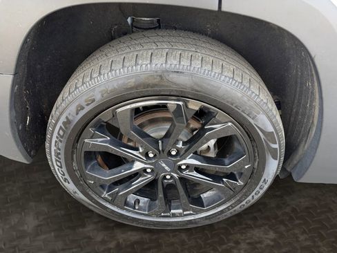 Used 2020 GMC Terrain SLT w/ Preferred Package AWD/4WD image 39
