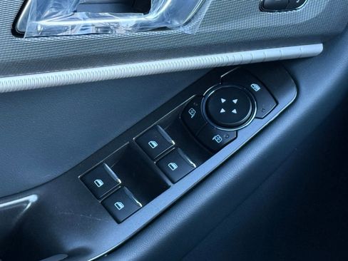 New 2026 Ford Explorer ST-Line w/ ST-Line Street Pack image 37