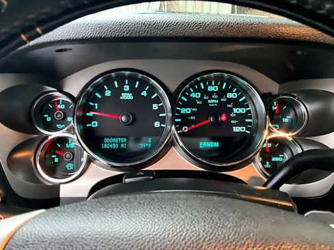 Used 2010 Chevrolet Silverado 1500 LT w/ Power Pack Plus image 22