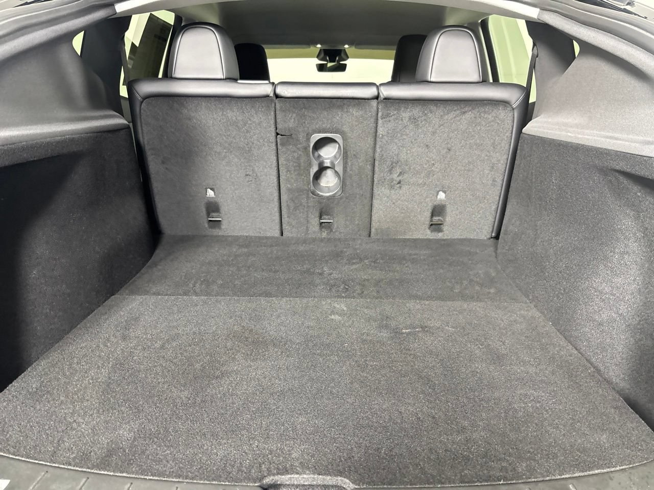 Used 2026 Tesla Model Y 2WD image 17