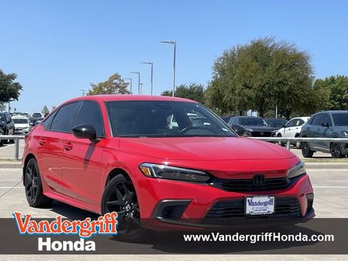 Used 2024 Honda Civic Sport image 1