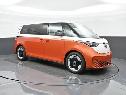 New 2025 Volkswagen ID. Buzz Pro S Plus