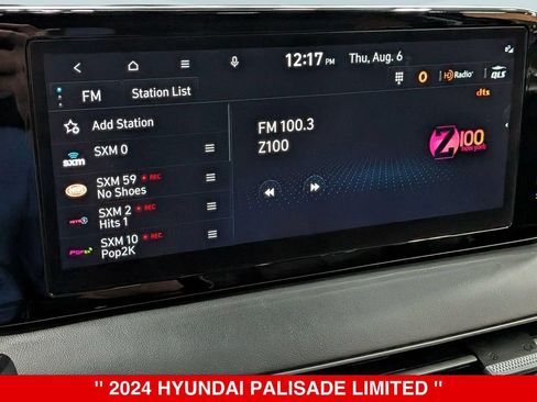 Used 2024 Hyundai Palisade Limited AWD/4WD image 26