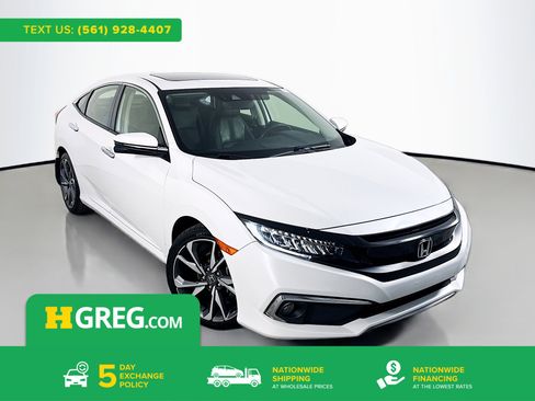 Used 2019 Honda Civic Touring image 1