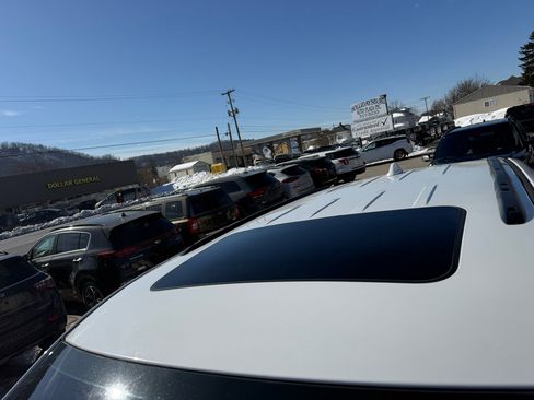 Used 2015 Jeep Grand Cherokee Altitude image 13