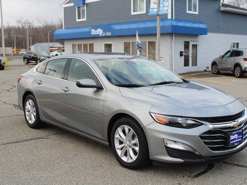 Used 2024 Chevrolet Malibu LT image 6