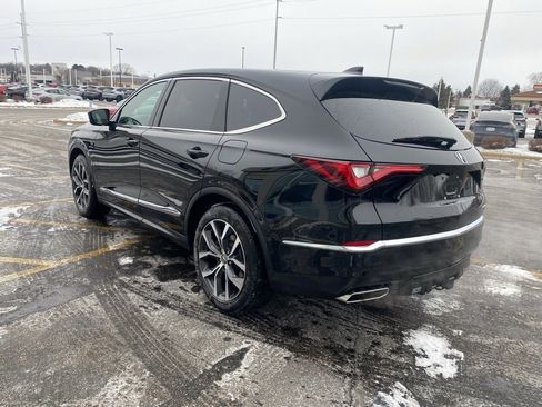 Used 2023 Acura MDX SH-AWD w/ Technology Package image 3