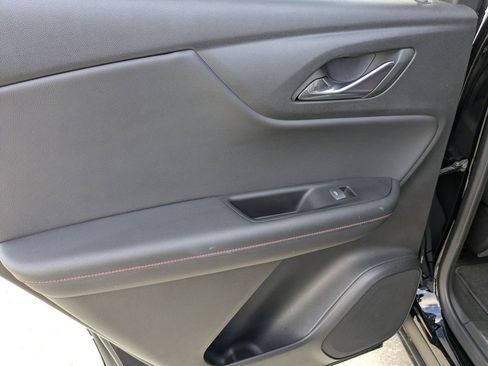 Used 2025 Chevrolet Blazer RS image 23