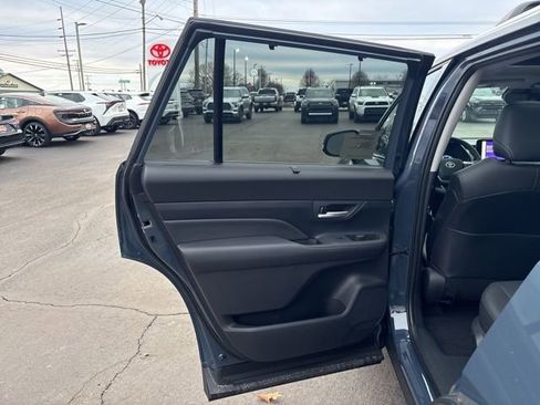 New 2026 Toyota Grand Highlander Limited image 45