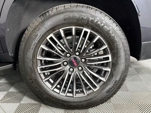 Used 2026 GMC Yukon Elevation RWD image 34