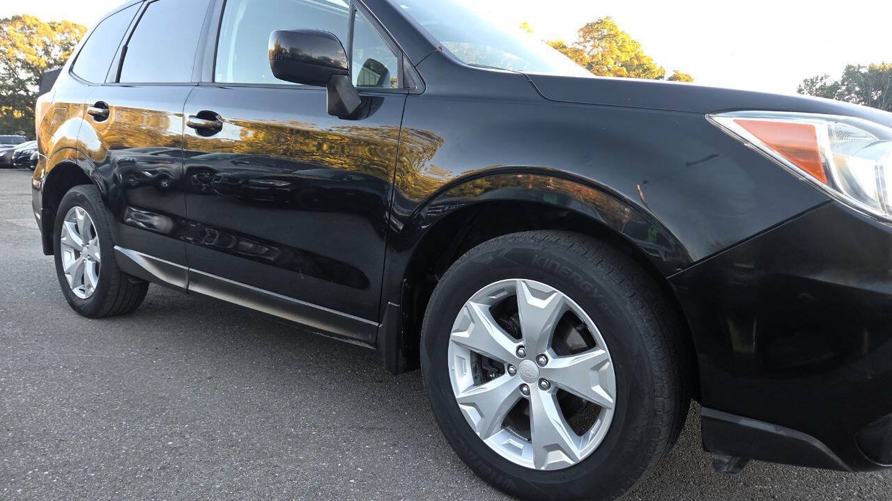 Used 2014 Subaru Forester 2.5i Premium w/ All-Weather Package AWD/4WD image 16
