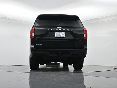 Used 2025 Ford Expedition Active AWD/4WD image 43