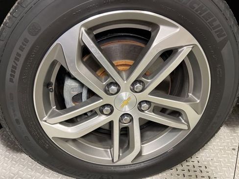 Used 2017 Chevrolet Equinox Premier w/ Enhanced Convenience Package image 20