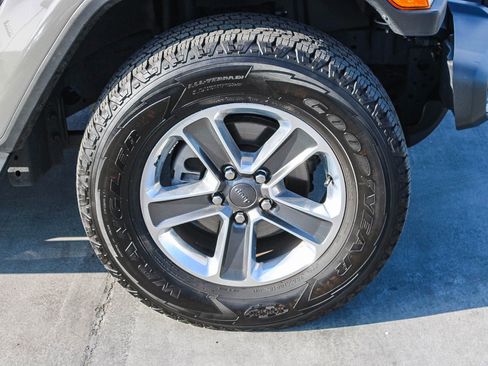 Used 2022 Jeep Wrangler Unlimited Sahara w/ LED Lighting Group image 10