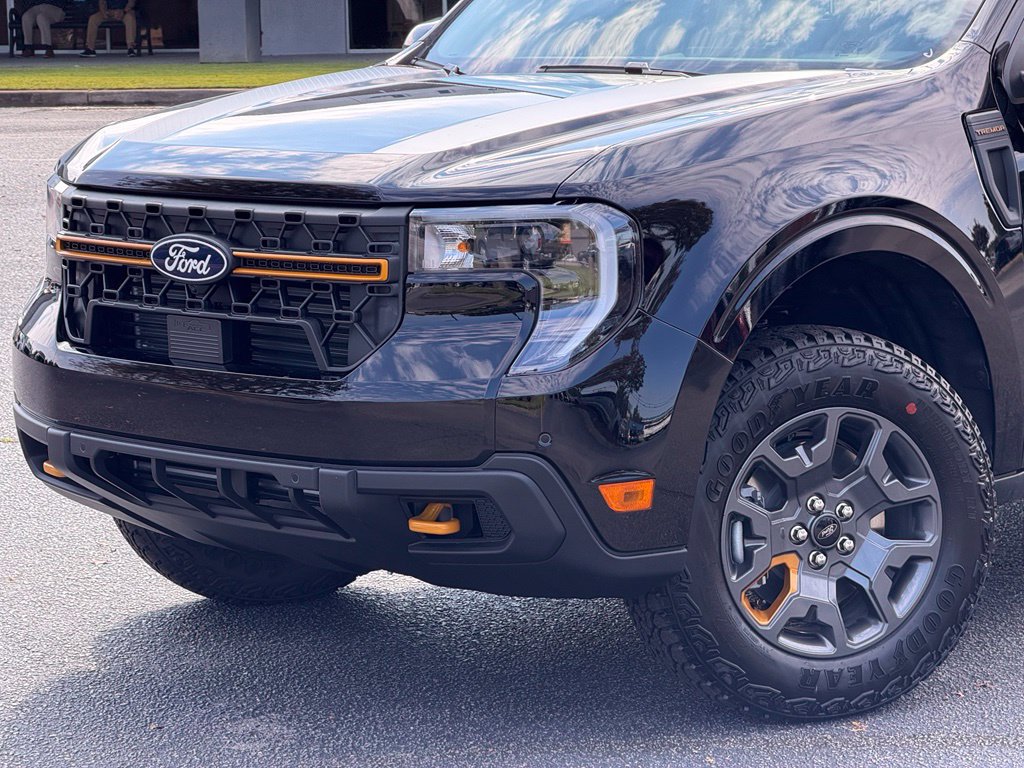 New 2026 Ford Maverick Tremor AWD/4WD image 3