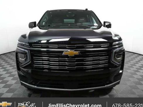 New 2026 Chevrolet Suburban High Country w/ Sun And Tow Package image 32