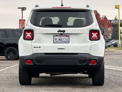 Used 2023 Jeep Renegade Altitude image 7