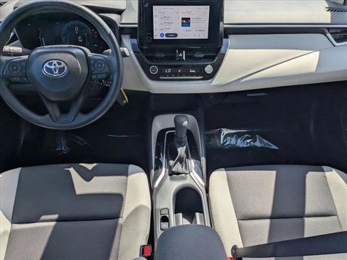 Used 2026 Toyota Corolla LE FWD image 14