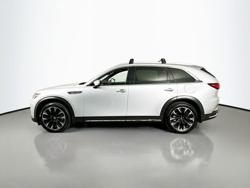 Certified 2025 MAZDA CX-90 Plug-In Hybrid w/ Premium Plus AWD/4WD image 4