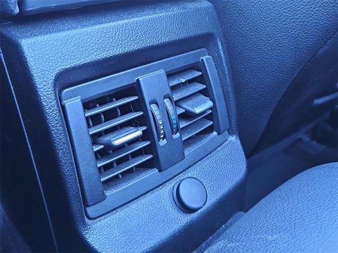 Used 2018 BMW 230i 230i image 29