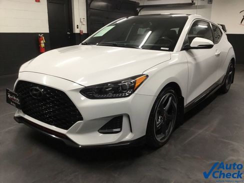 Used 2021 Hyundai Veloster Turbo image 5