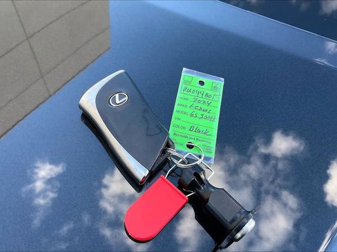 Used 2024 Lexus ES 300h F Sport w/ Accessory Package (Z1) image 14