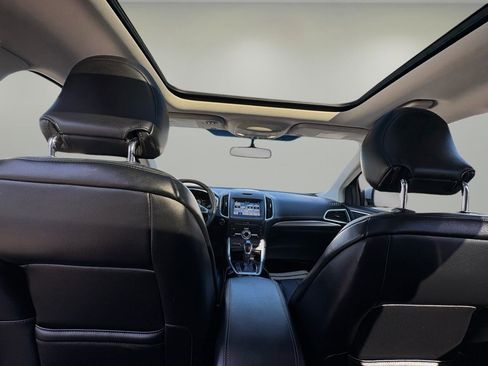 Used 2017 Ford Edge Titanium w/ Equipment Group 301A image 34