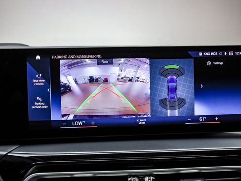 Used 2023 BMW 230i Coupe w/ Premium Package RWD image 19