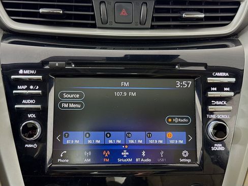 Used 2019 Nissan Murano Platinum image 15
