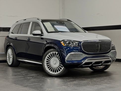Used 2021 Mercedes-Benz Maybach GLS 600 4MATIC image 2