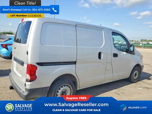 Used 2015 Chevrolet City Express LT w/ Technology Package FWD image 4