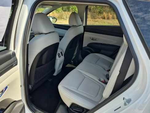 New 2026 Hyundai Tucson Limited FWD image 17