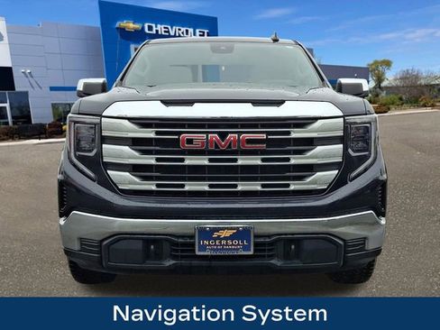 Used 2022 GMC Sierra 1500 SLE image 3