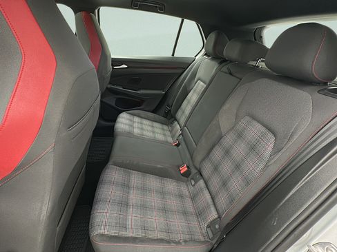 Used 2022 Volkswagen GTI SE FWD image 10