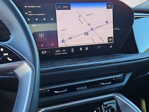 Certified 2025 Audi Q5 Premium w/ 19" Wheel Package image 15