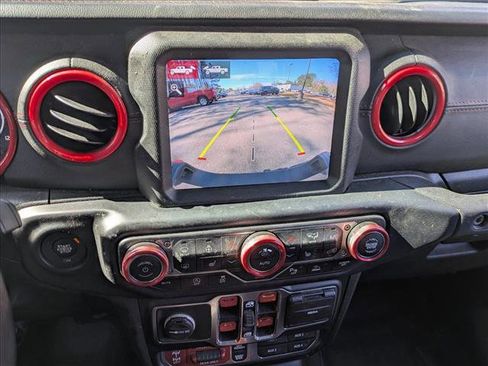 Used 2020 Jeep Gladiator Rubicon image 12