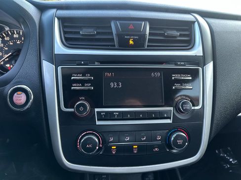 Used 2016 Nissan Altima 2.5 S w/ Power Driver Seat Package image 32