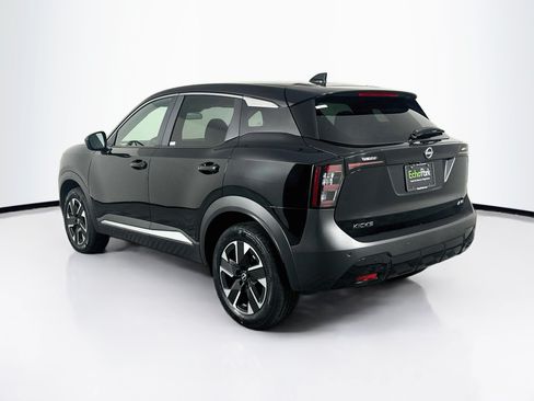 Used 2025 Nissan Kicks SV AWD/4WD image 5