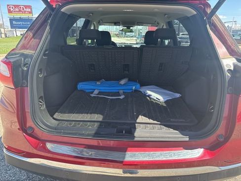 Used 2019 Chevrolet Equinox LT image 6