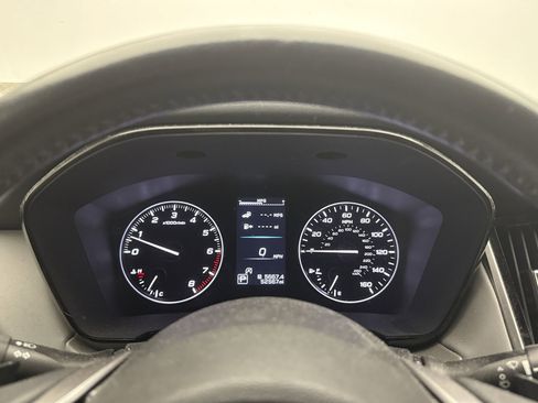 Used 2022 Subaru Outback Premium image 9