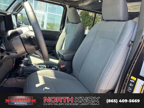 Used 2025 Jeep Wrangler Unlimited Sport S 4xe AWD/4WD image 4