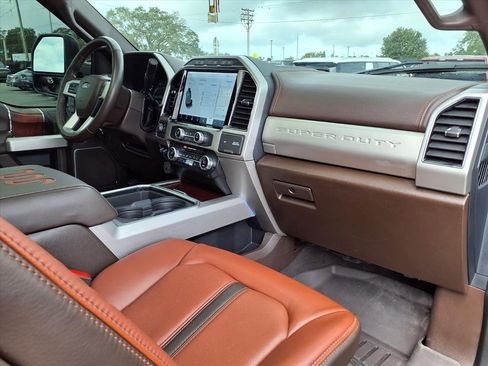Used 2022 Ford F450 King Ranch w/ King Ranch Ultimate Package image 12