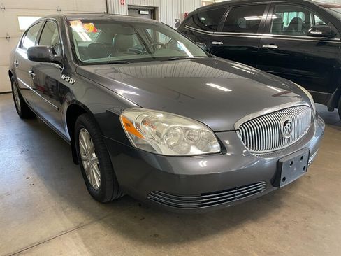 Used 2009 Buick Lucerne CXL w/ Driver Confidence Package FWD image 4