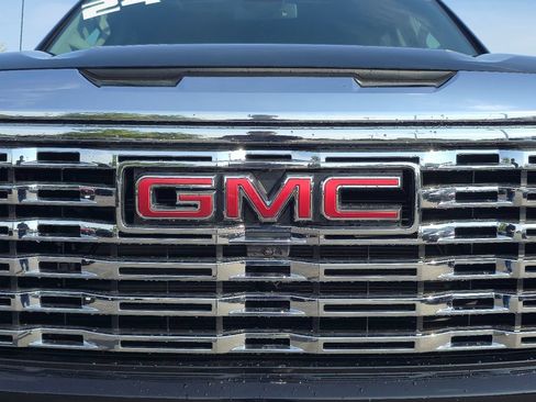 Certified 2024 GMC Sierra 1500 Denali AWD/4WD image 31