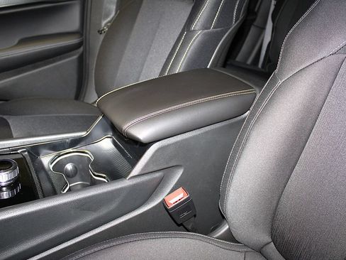 New 2026 Jeep Grand Cherokee Laredo X AWD/4WD image 22