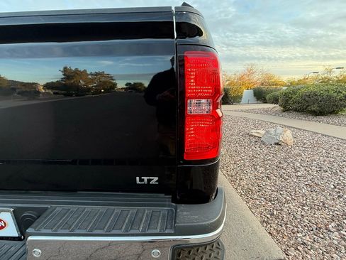 Used 2018 Chevrolet Silverado 2500 LTZ w/ Duramax Plus Package image 8
