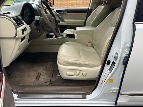 Used 2013 Lexus GX 460 w/ Comfort Plus Pkg AWD/4WD image 35
